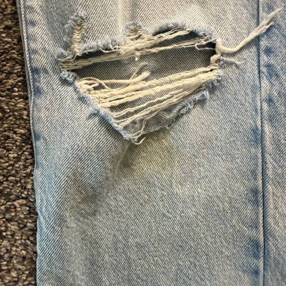 Light Blue Relaxed Fit Boyfriend Jeans Distressed - Picture 3 of 10